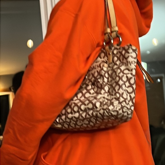 Cream and brown C’s mini purse - Picture 10 of 14